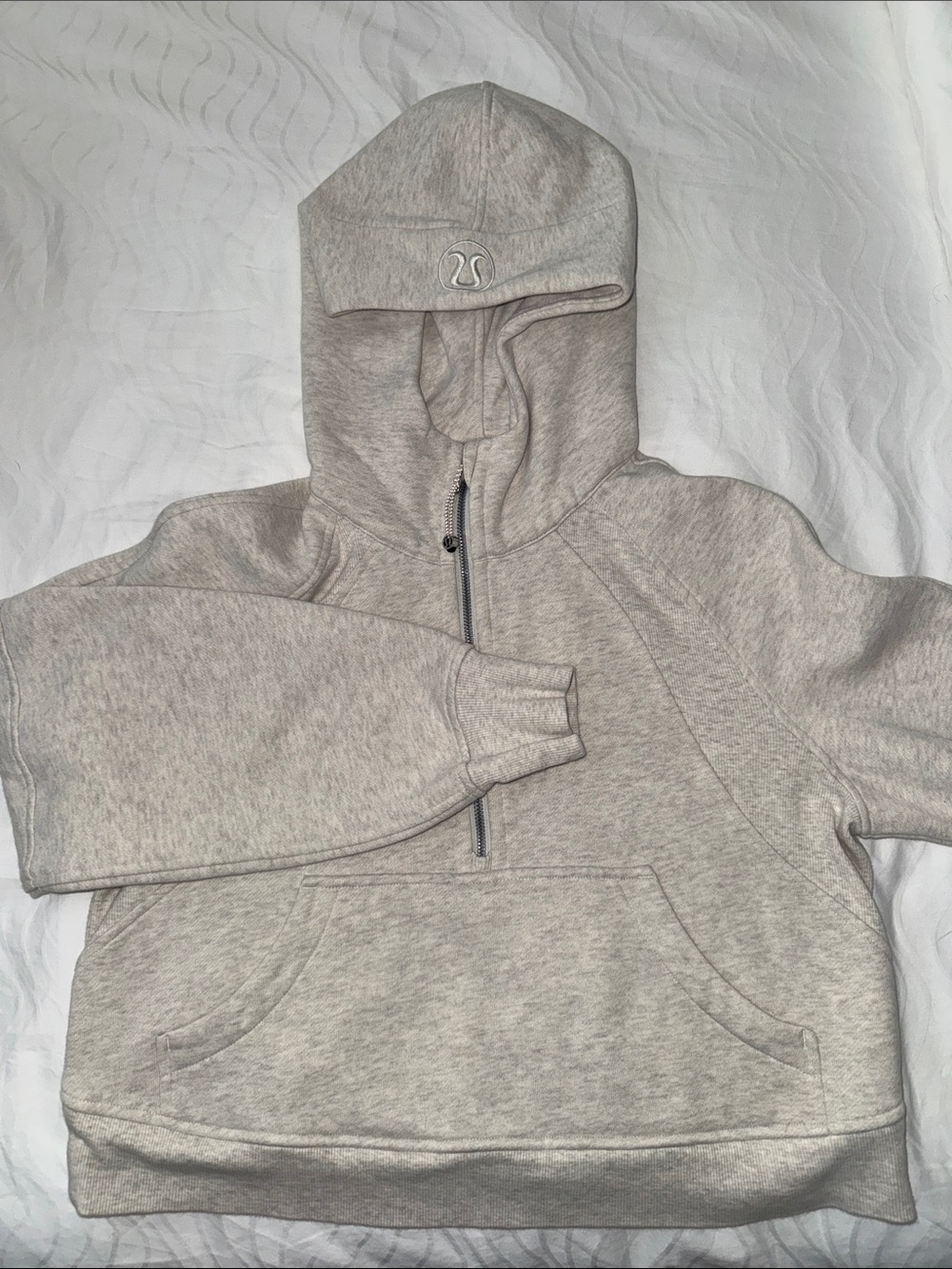 lululemon athletica women’s  Light Heather Gray Quarter-Zip Crop Hoodie